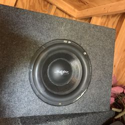 SKAR  audio 10 in subwoofer with new box