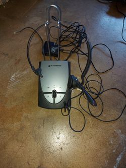 20 Plantronics S12 Wired Amplifier and Headsets with four over the ear parts