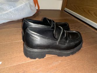 Vagabond loafers