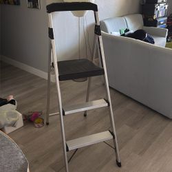 Gorilla Ladders 3-Step Project Ladder