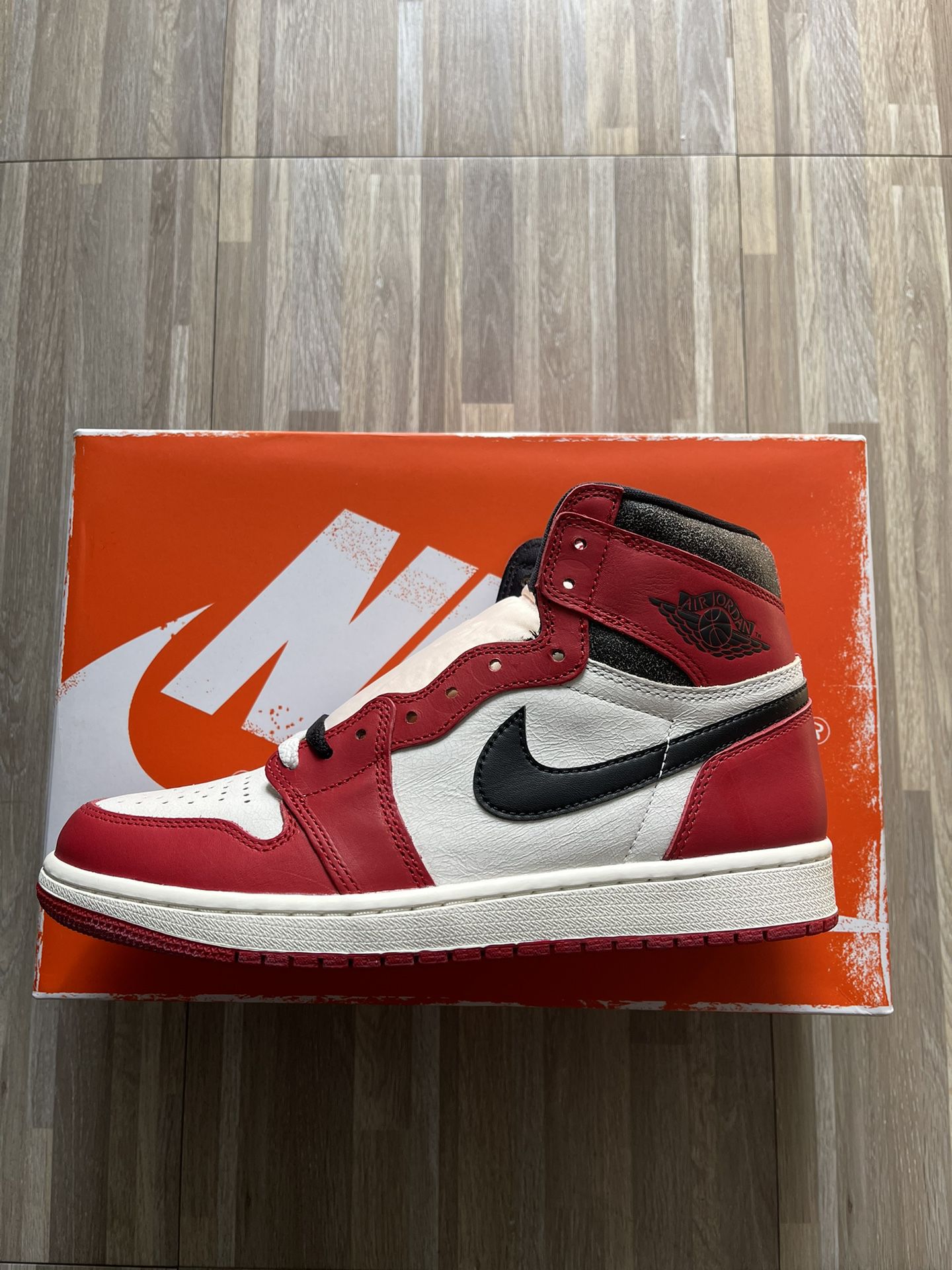 Jordan 1 Chicago Lost And Found 
