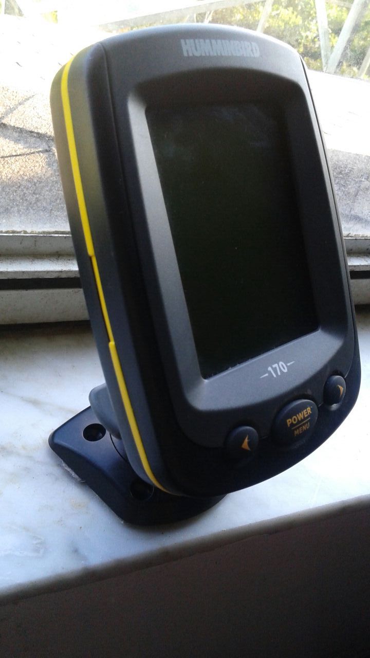 Fish finder Humminbird PiranhaMAX 170