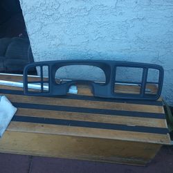 2003 chevy online silverado dash bezel
