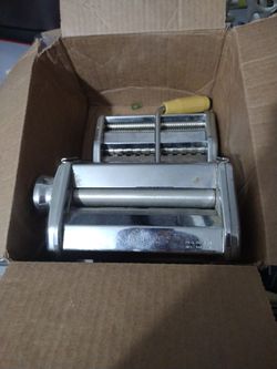 Atlas Pasta Maker 