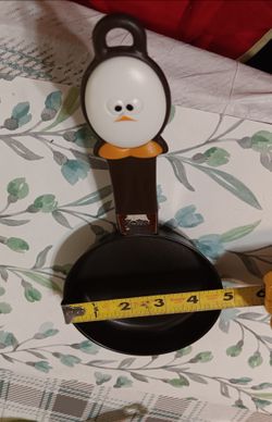 2 new  cute small Pans  5.00 each