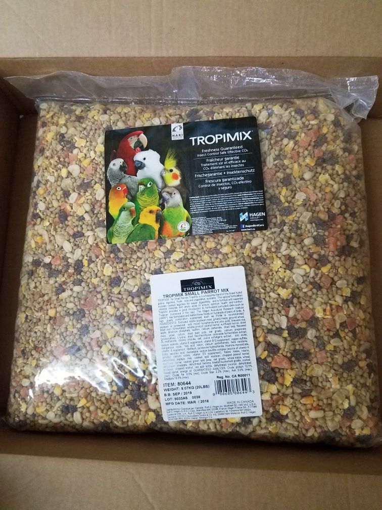 20lbs parrot food, unopened. Brand new