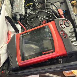 Snap On Modis With Cables Keys And Etc