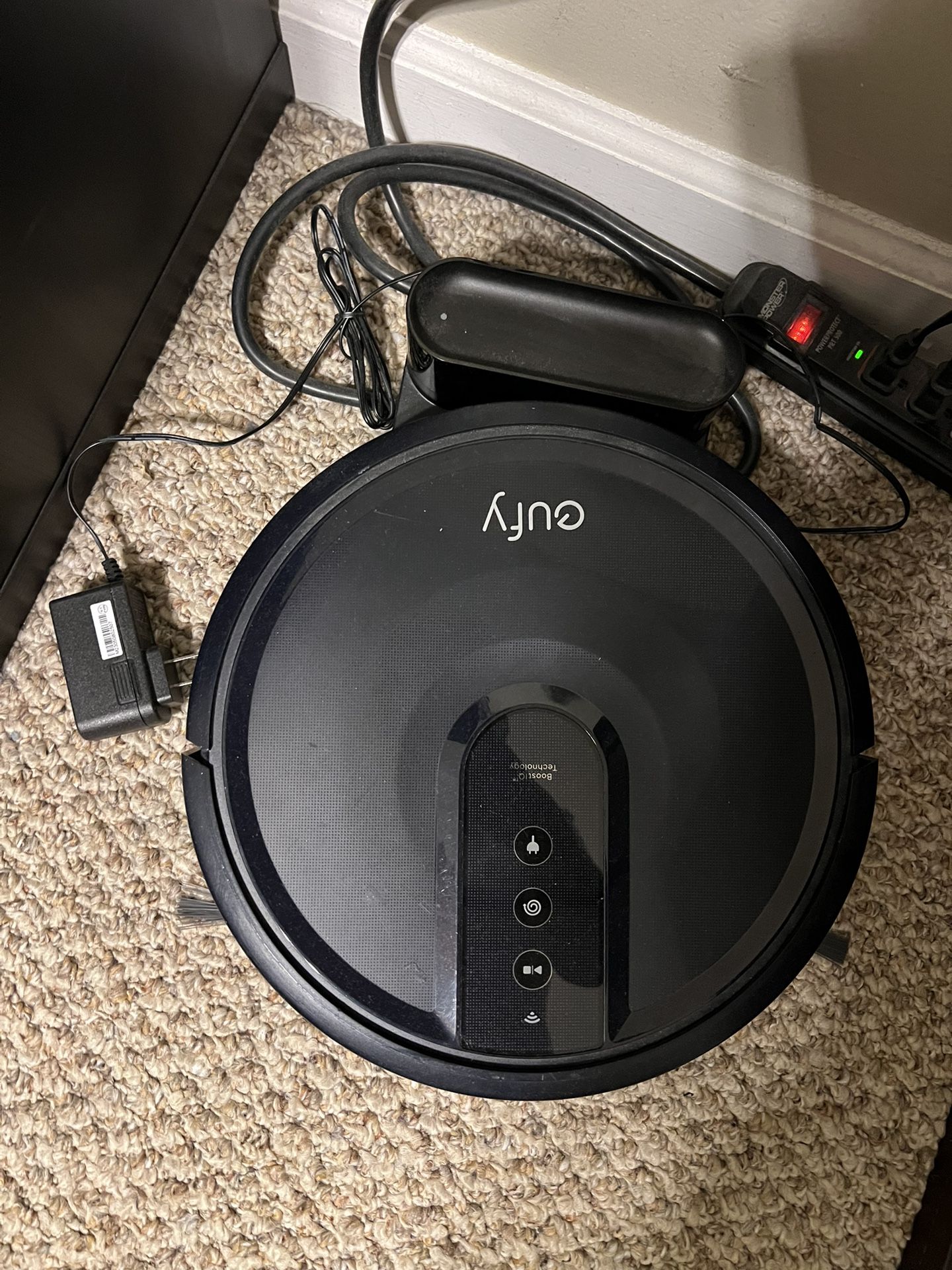 Eufy Vac-bot