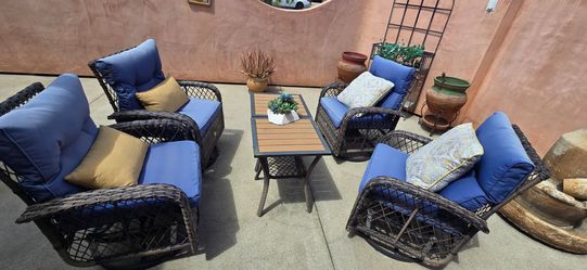 Patio furniture set 6 pcs $300