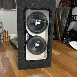 30 Inch single reflex band pass subwoofer system with JL audio speakers  + 100 Feet Of Speaker Wire