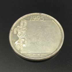 1 OZ Holiday Round .999 FINE SILVER BULLION 1oz