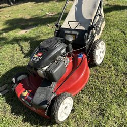 Lawnmower Toro Gas Self Propelled Lawn Mower