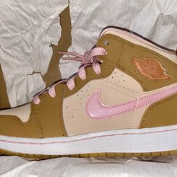 Air Jordan 1 Mid *Lola Bunny* (GS)