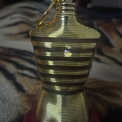 JPG cologne smells grey only like 3×3 sprays beautiful cologne