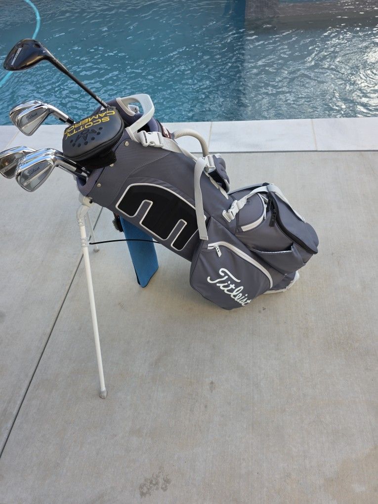 Titleist Golf Bag