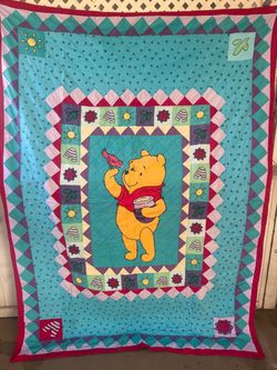 Vintage Winnie the Pooh twin quilt