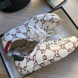 Men’s Gucci shoes