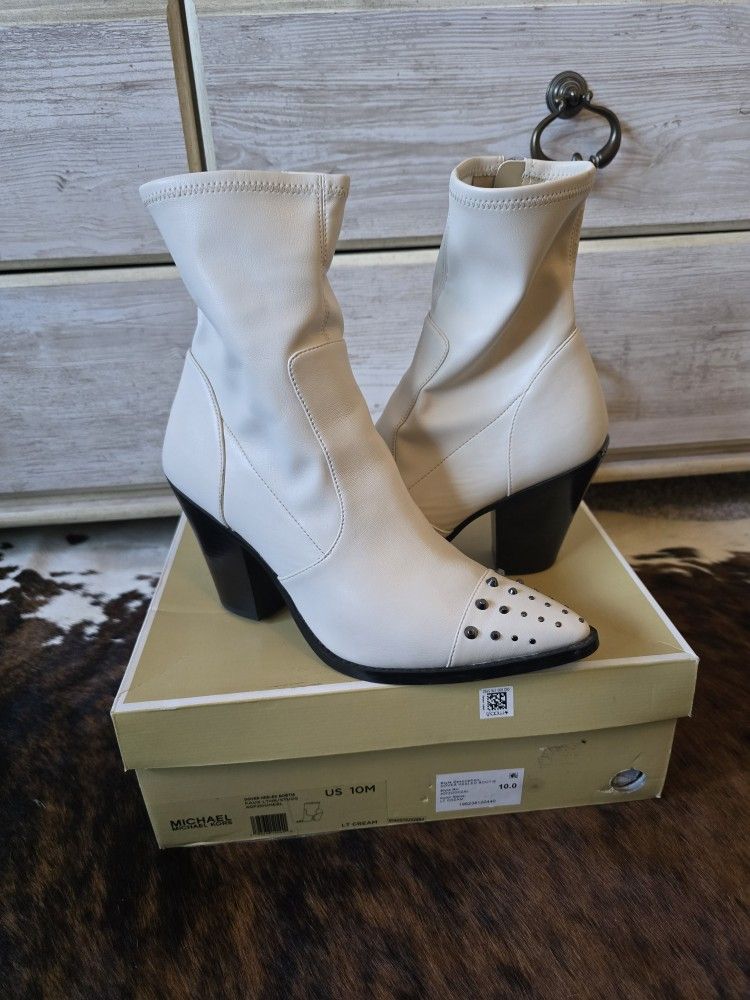 Ladies Booties