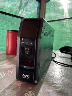 APC by Schneider Electric UPS 
