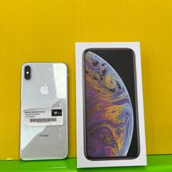 iPhone XS Max Capacidad 64GB 