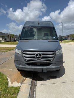Mercedes Benz sprinter 2500 año 2019