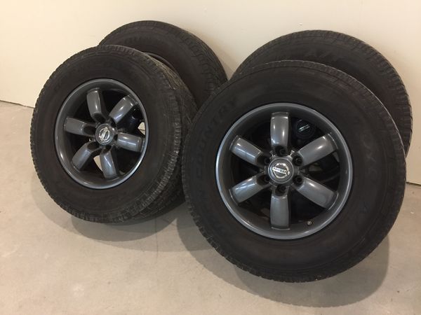 2015 Nissan Titan pro-4x wheels Gunmetal with Toyo tires for Sale in