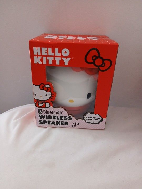 Hello Kitty Bluetooth Wireless Speaker!Brandnew