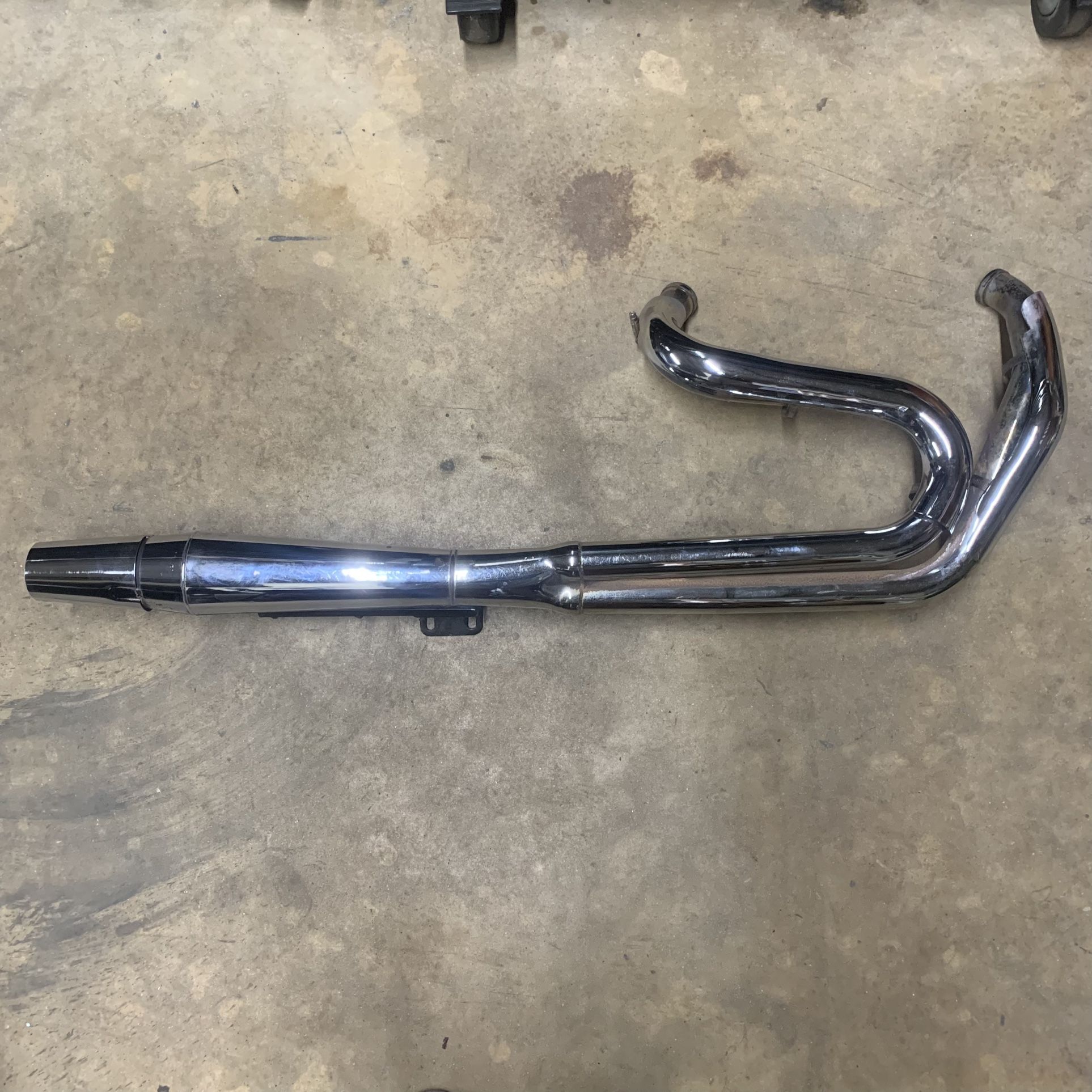 thunderheader 2 into 1 exhaust for evo softail
