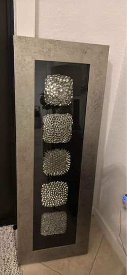 Gray Shadow box 5 ft ( west kendall)