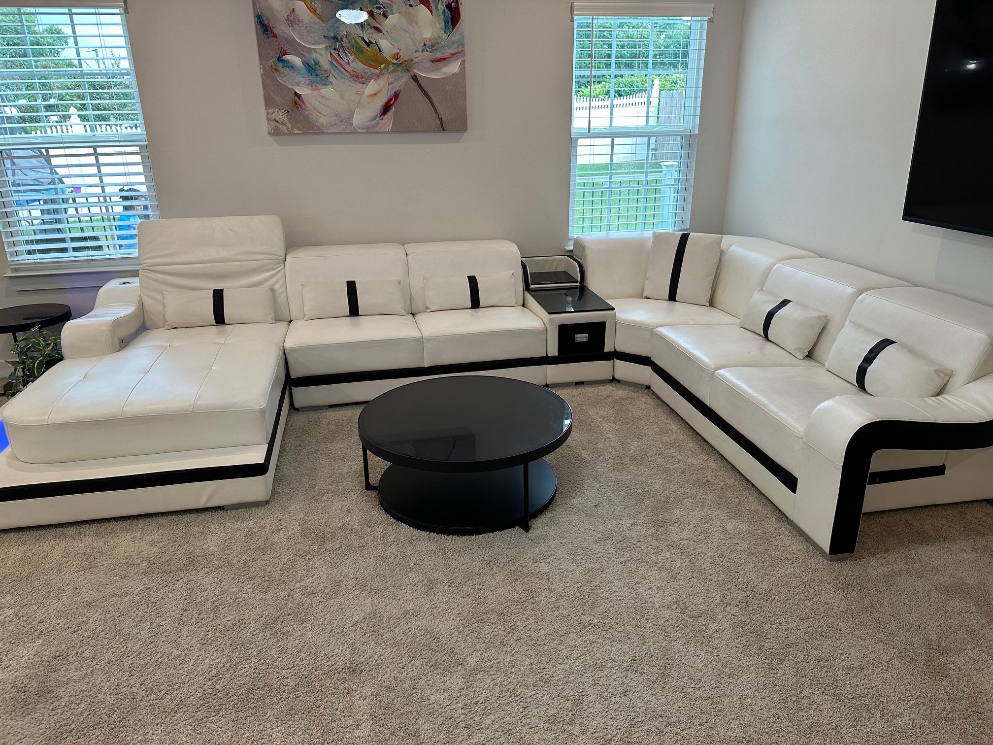 Customized White Sofa Set