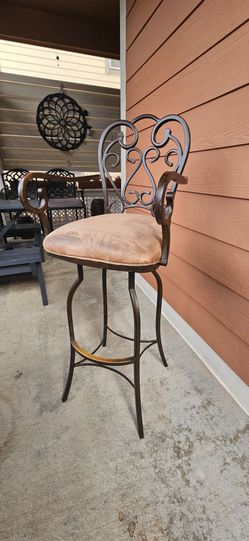 Higher swivels chairs(2pcs)