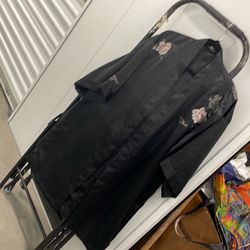Victoria’s Secret, “ Limited Edition” Fashion Show “Shanghai 2017” Robe. Size XS/S. Black
