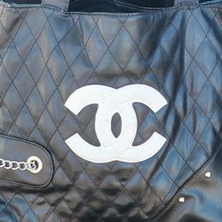 Chanel Cambon Line Tote Bag in Black | Depop