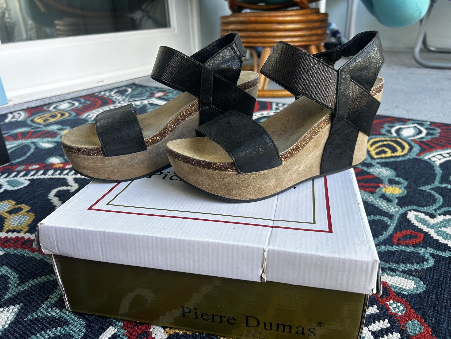 Pierre Dumas Wedge (8 Wmns)