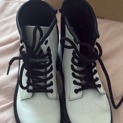 Dr martens White Boots Girls