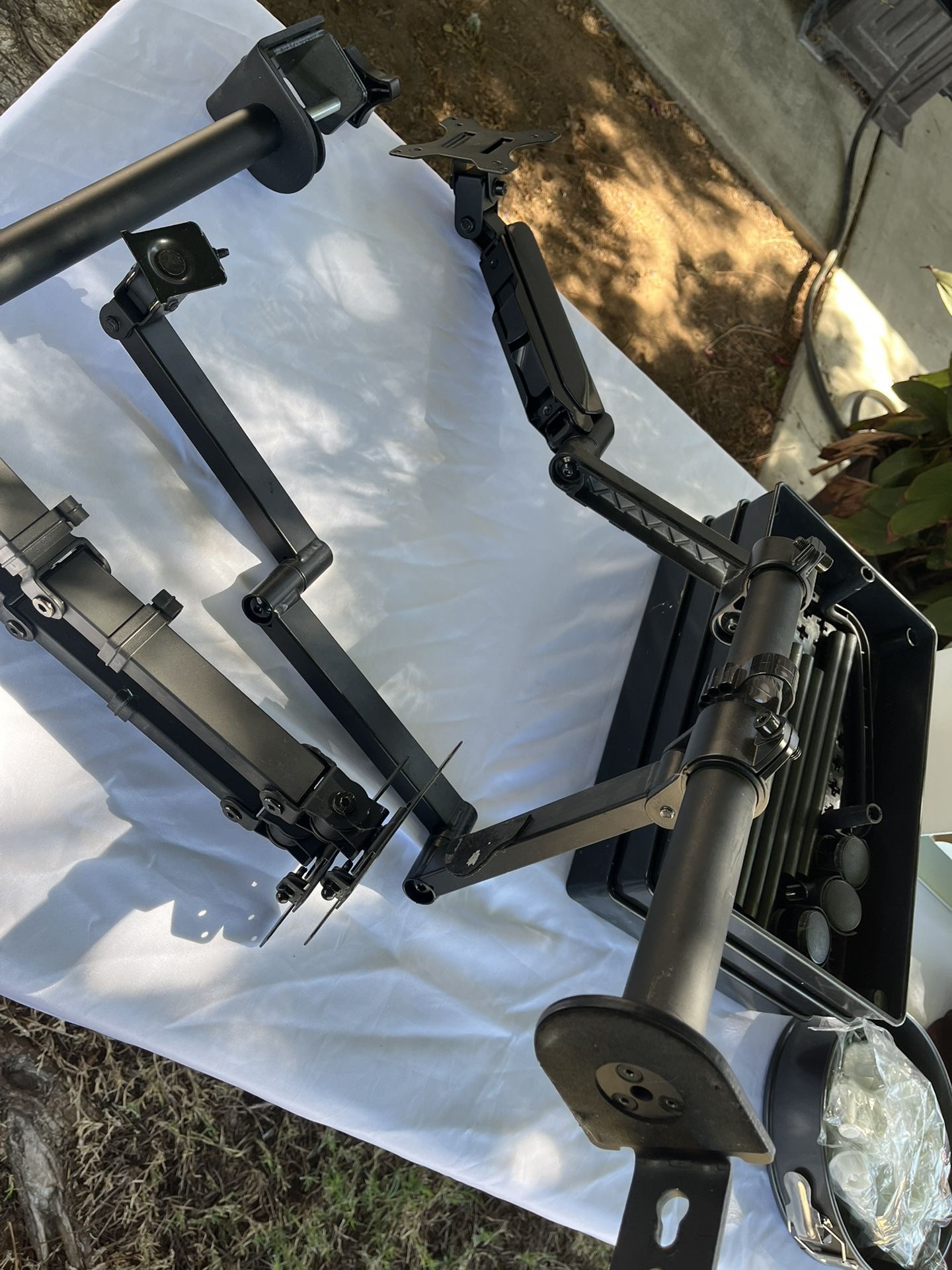 Duel Monitor Mounts Stands