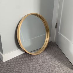 Round Gold Mirror