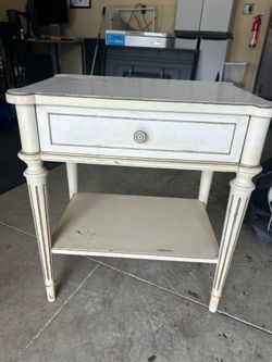 Girls vintage bedroom set