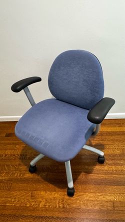 Moving sale- adjustable chair