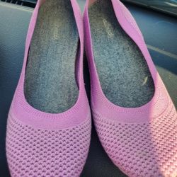 All Birds Tree Shoes Size 8 