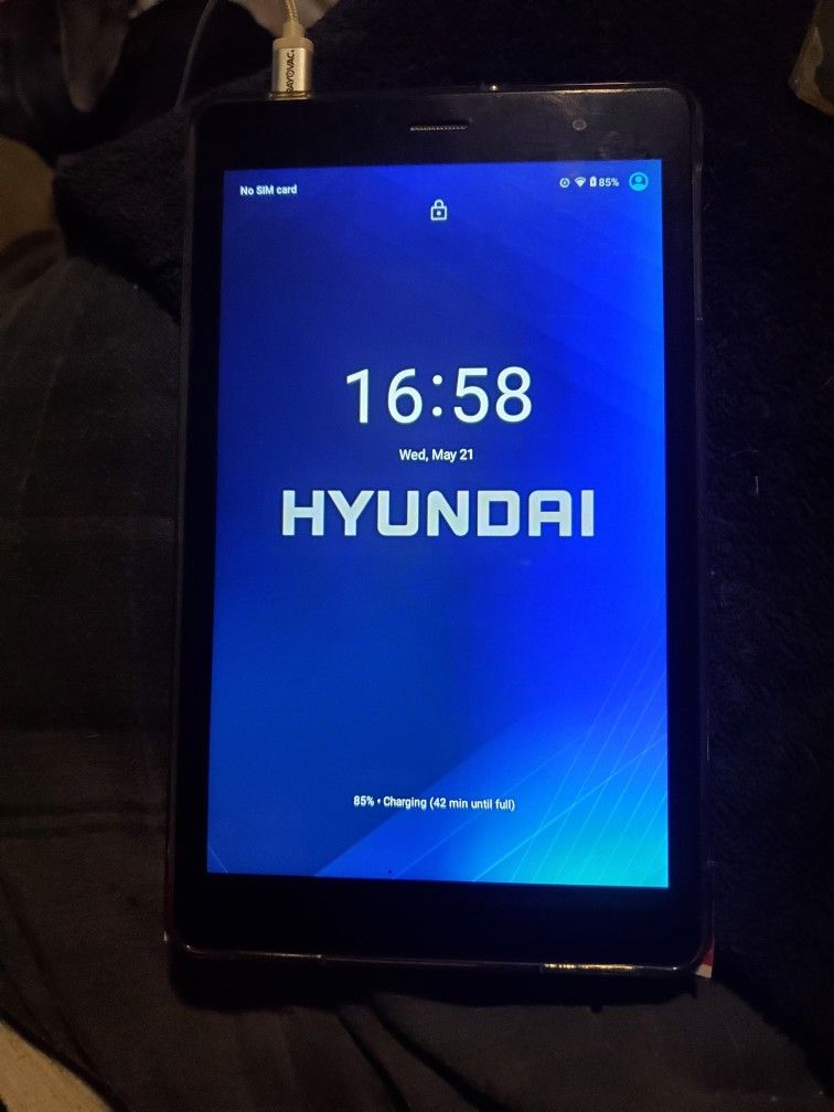Like New 9in Hyundai Android tablet