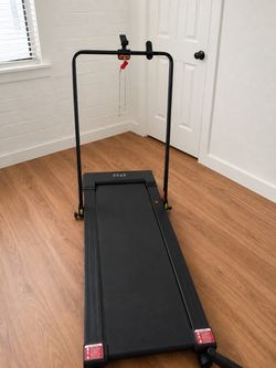 Lichico AD-4000 Folding Treadmill – Excellent Condition