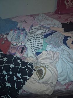 3T girl clothes Size 7 shoes