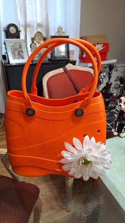 OPTARY  TOTE BAG $15