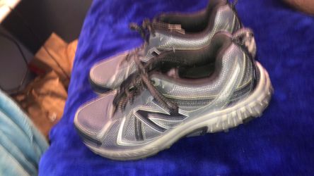 10 in a half Men’s New Balance shoes