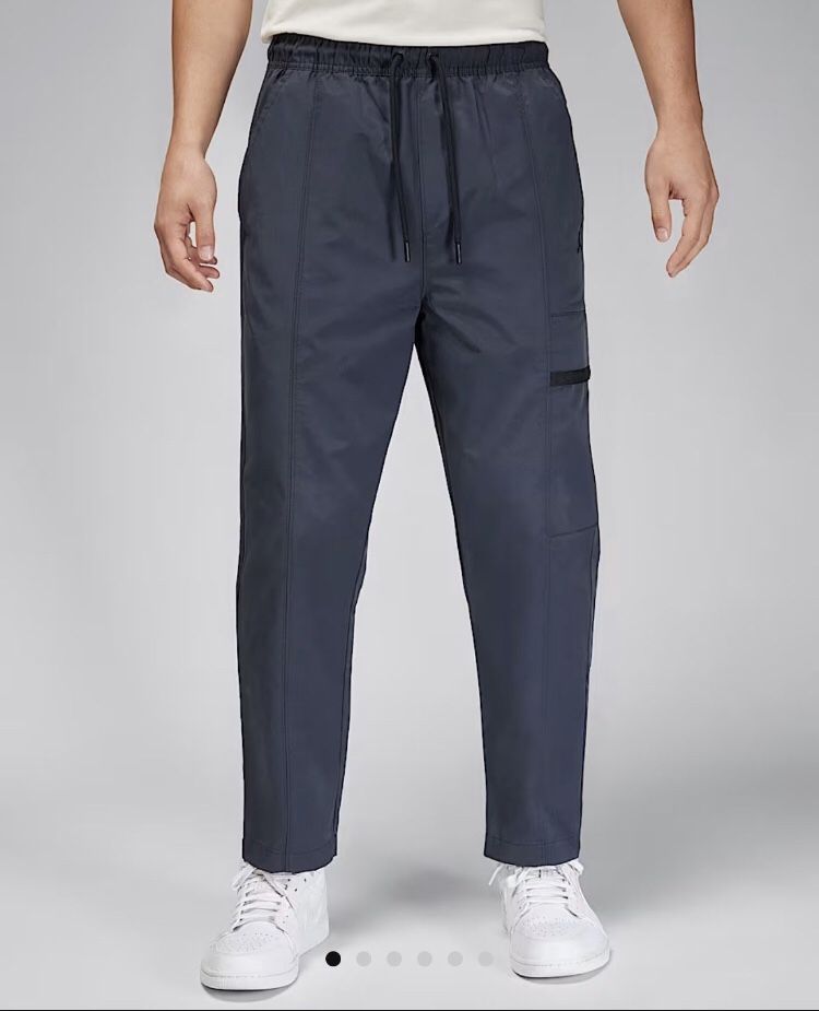 Men's Woven Black Pants Size M