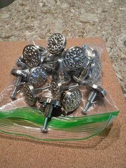 Cabinet Knobs
