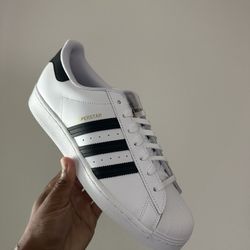 Adidas Superstar (shelltoes)