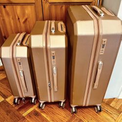 Set of hard shell luggage, used in two trips