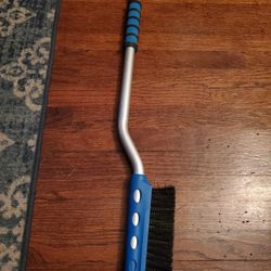 SNOWBRUSH 